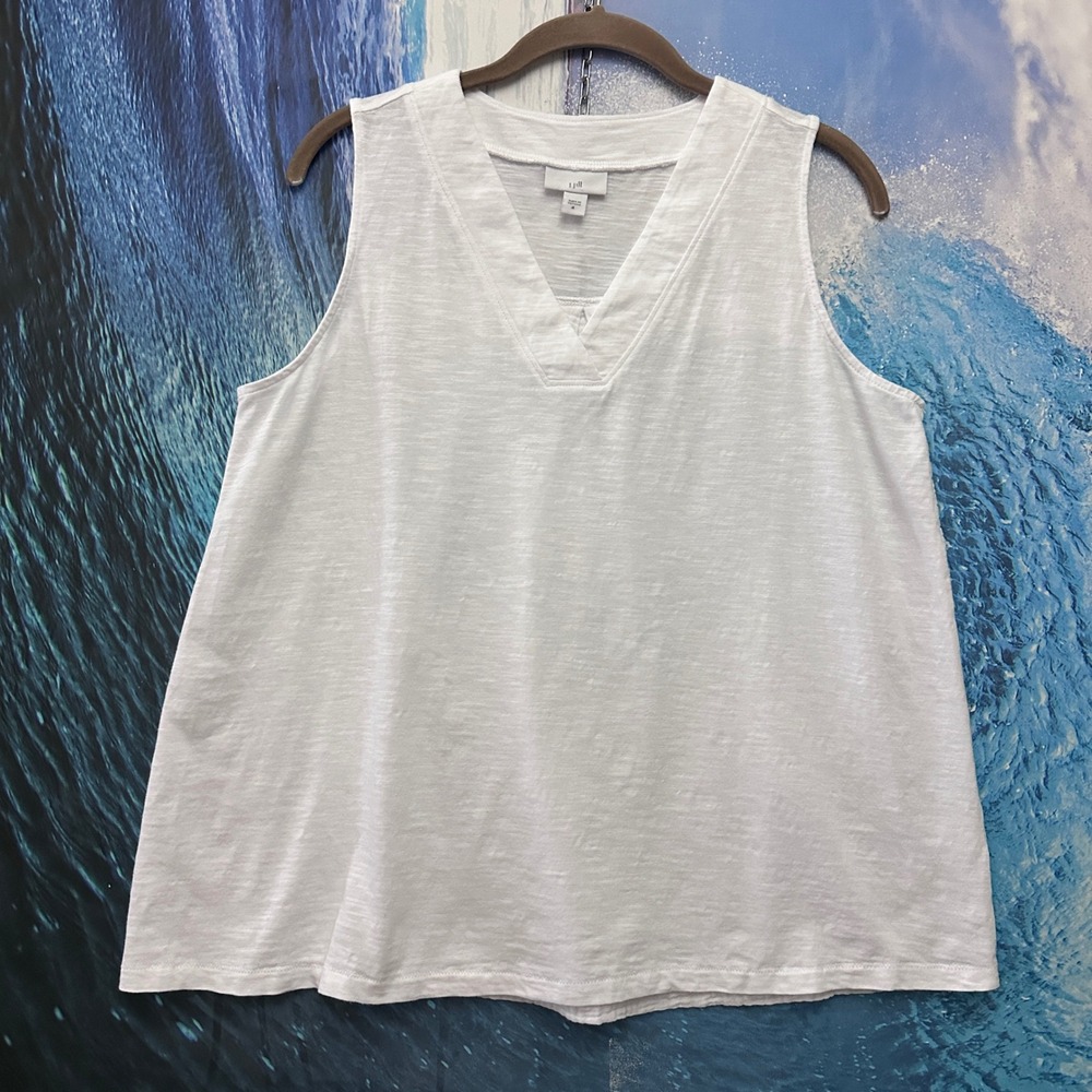 J. Jill M Slub Gauze Sleeveless V-Neck Tank Top Medium Pleated Back White